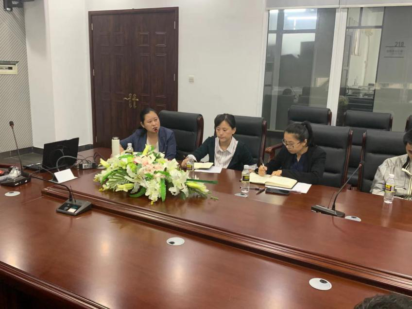 美术学院召开2020—2021（1）学期研究生座谈会