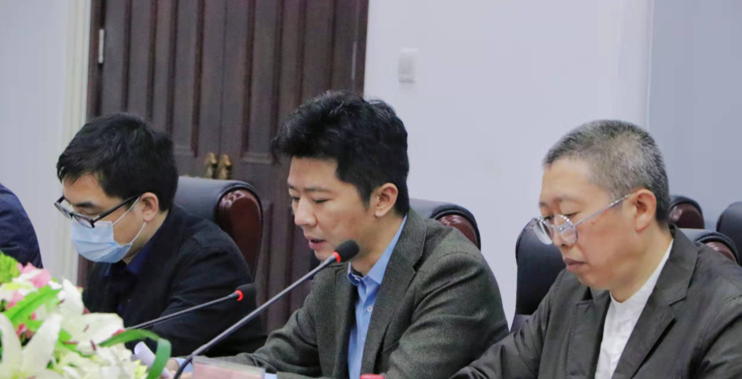 海南师范大学党委副书记一行来美术学院调研