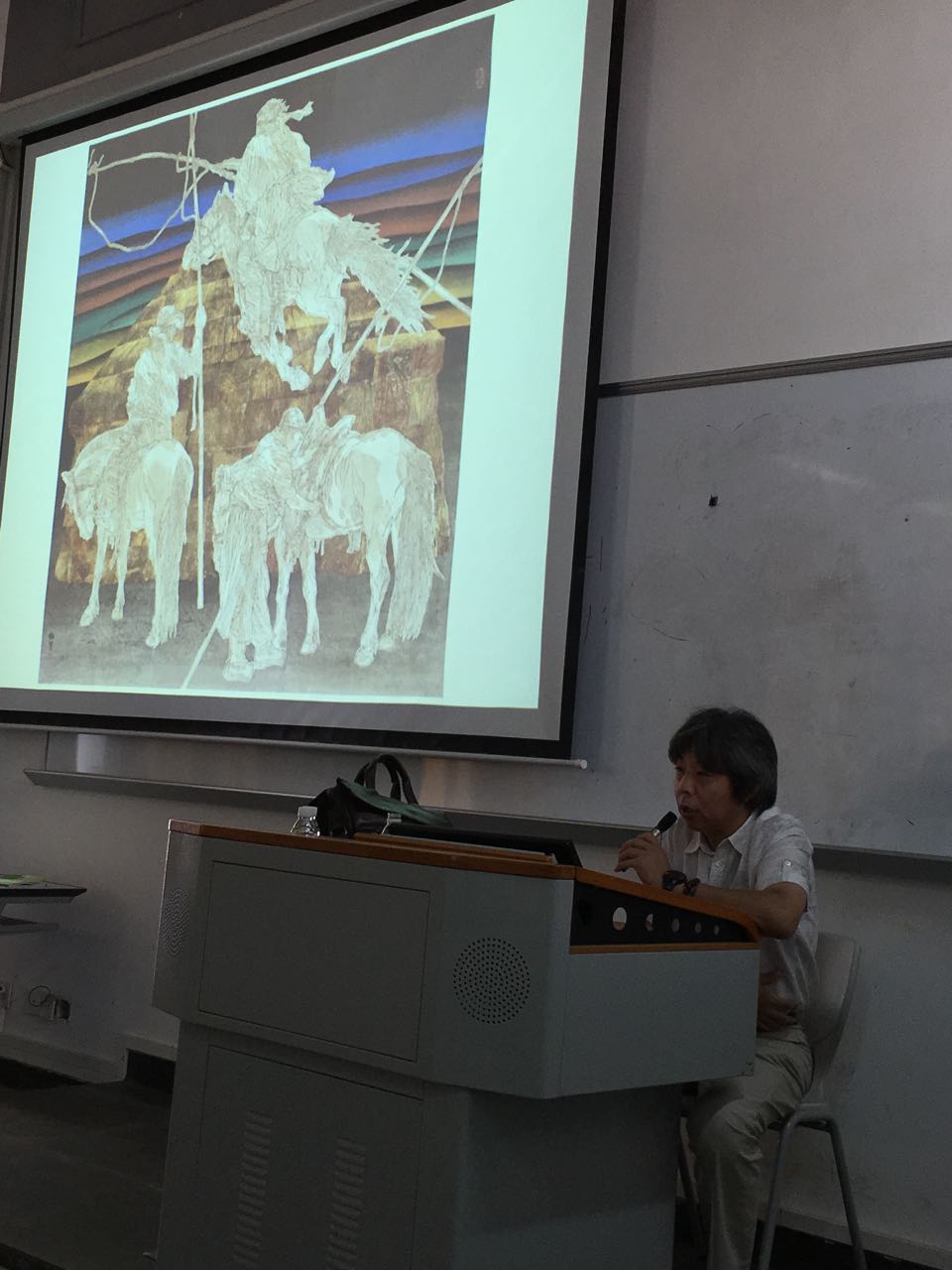   首都师范大学郭继英教授为我院学生讲座