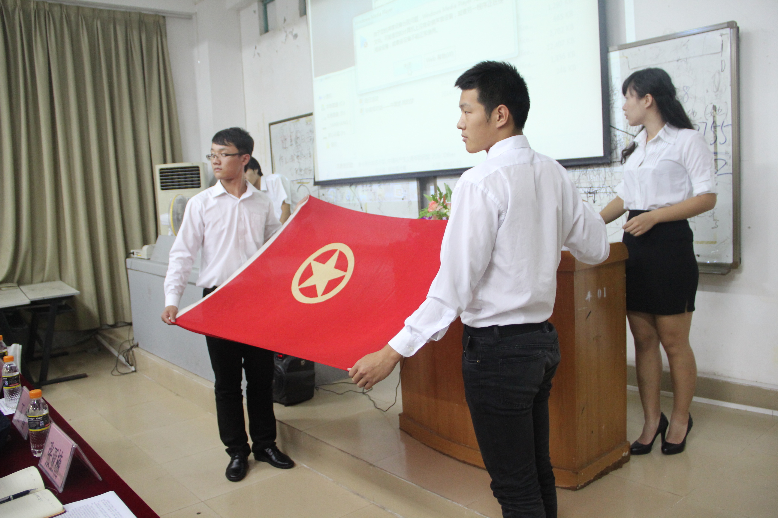 美术学院团委 举办第四届团校培训暨团日活动启动仪式