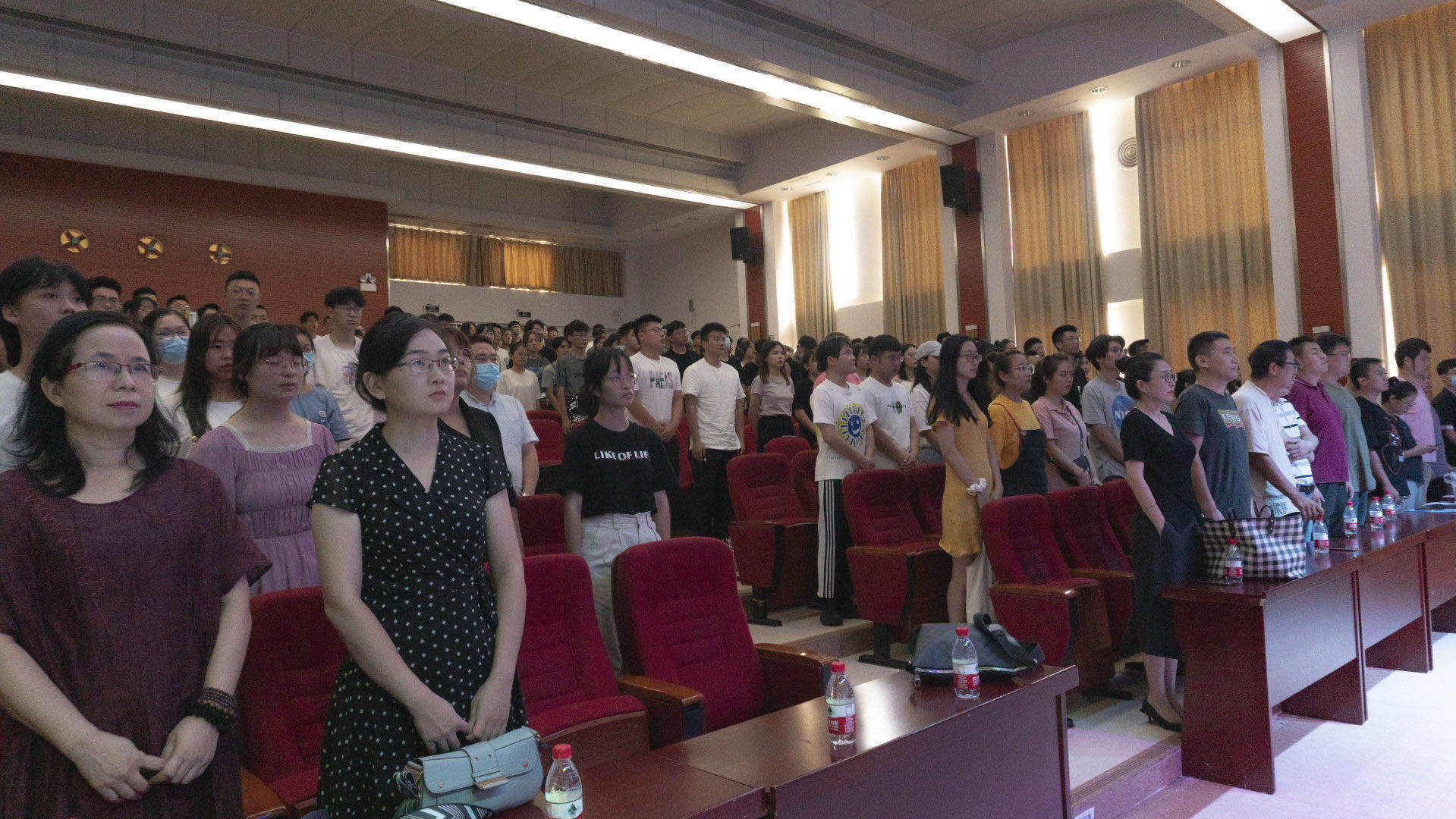海南师范大学美术学院召开2020级新生开学典礼